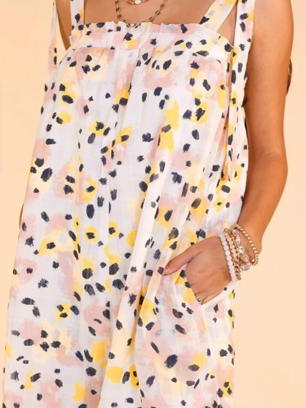 NWT Abstract Tie-Shoulder Romper in White, Pink & Yellow - Picture 4 of 6